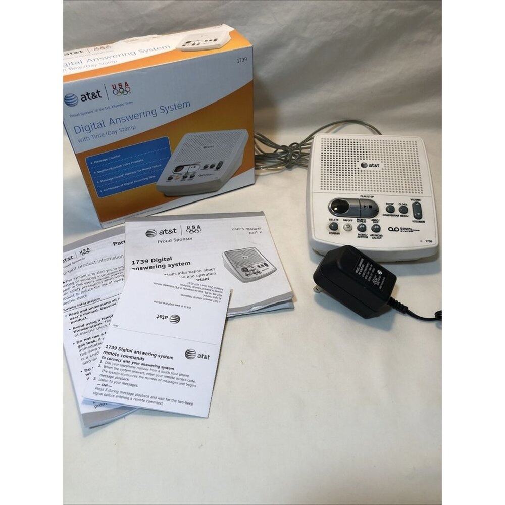 AT&T Corded Digital Answering System Dorm Office H